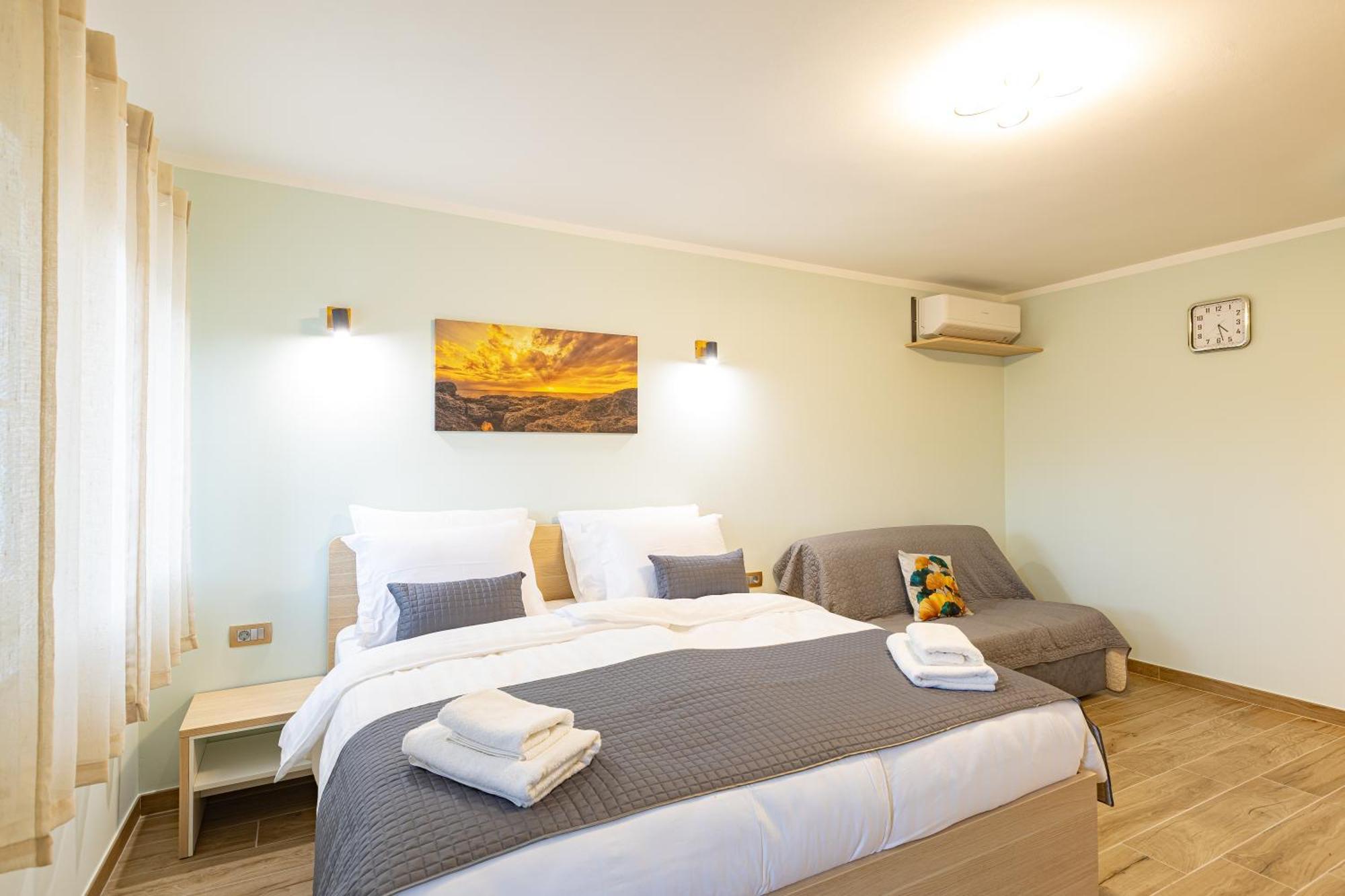 Adriatic Bay Apartments Portoroz Exterior photo